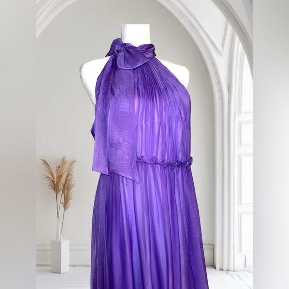 MAC DUGGAL Tie-Neck Tiered Halter Gown